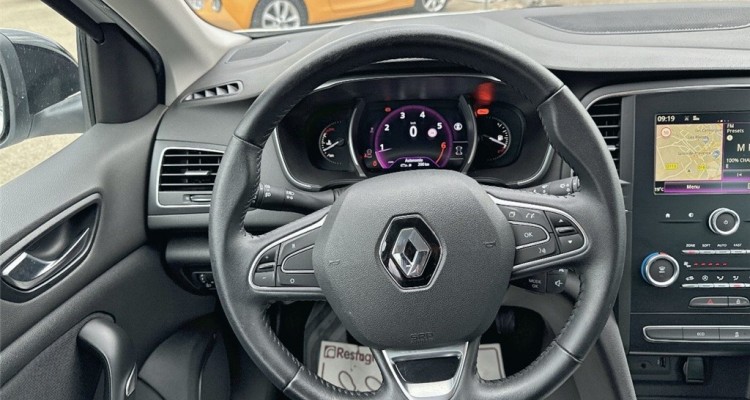 RENAULT MEGANE IV