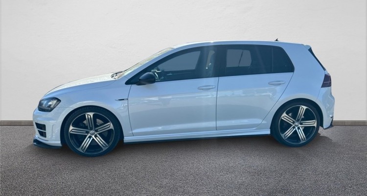 VOLKSWAGEN GOLF VII