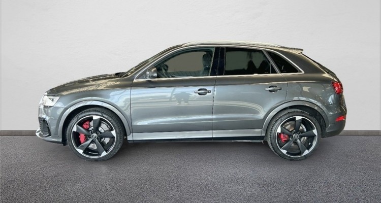 AUDI RS Q3