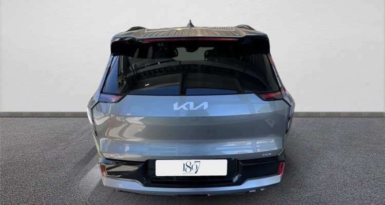 KIA EV9