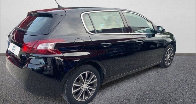 PEUGEOT 308 II