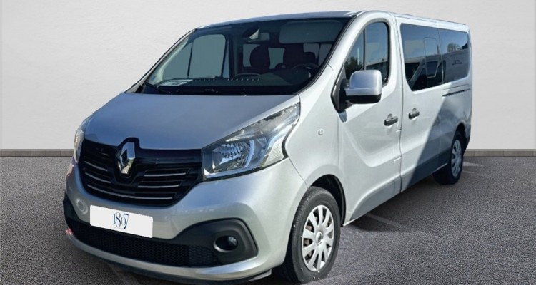 RENAULT TRAFIC COMBI