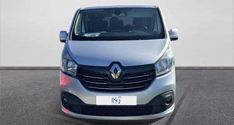 RENAULT TRAFIC COMBI