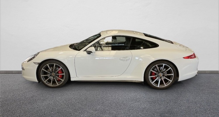 PORSCHE 911 TYPE 991