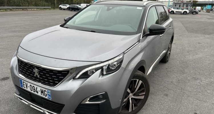 PEUGEOT 5008 II