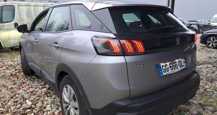 PEUGEOT 3008 II