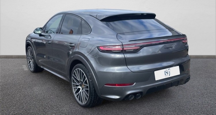 PORSCHE CAYENNE COUPE