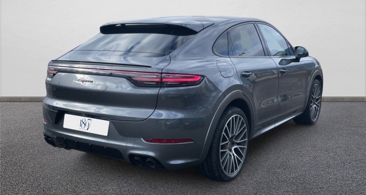 PORSCHE CAYENNE COUPE